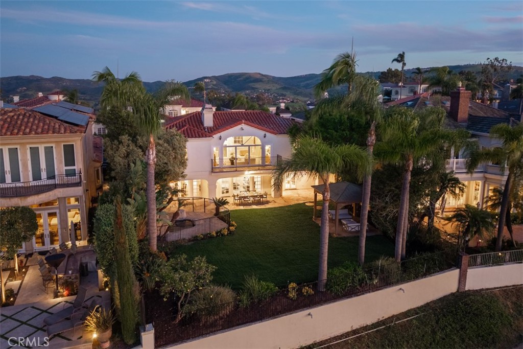 7 Sunpeak Irvine, CA 92603 - Photo 2 of 71