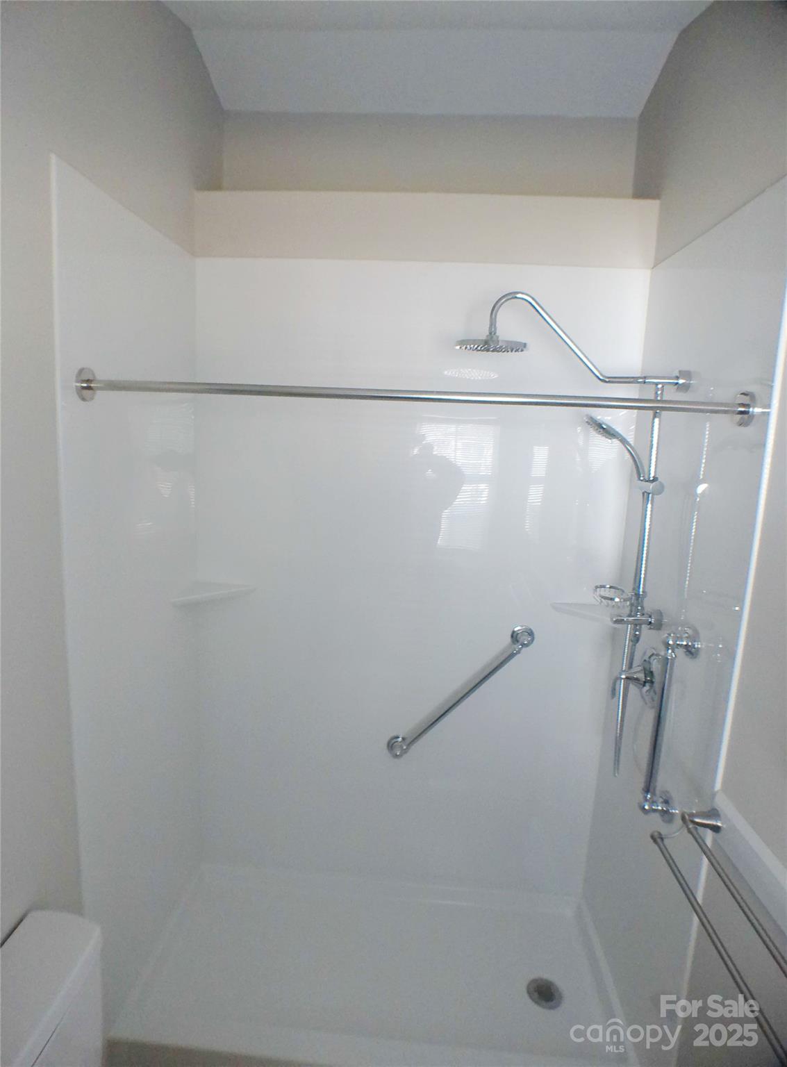 9112 Four Mile Crk Road Charlotte, NC 28277 - Photo 11 of 17