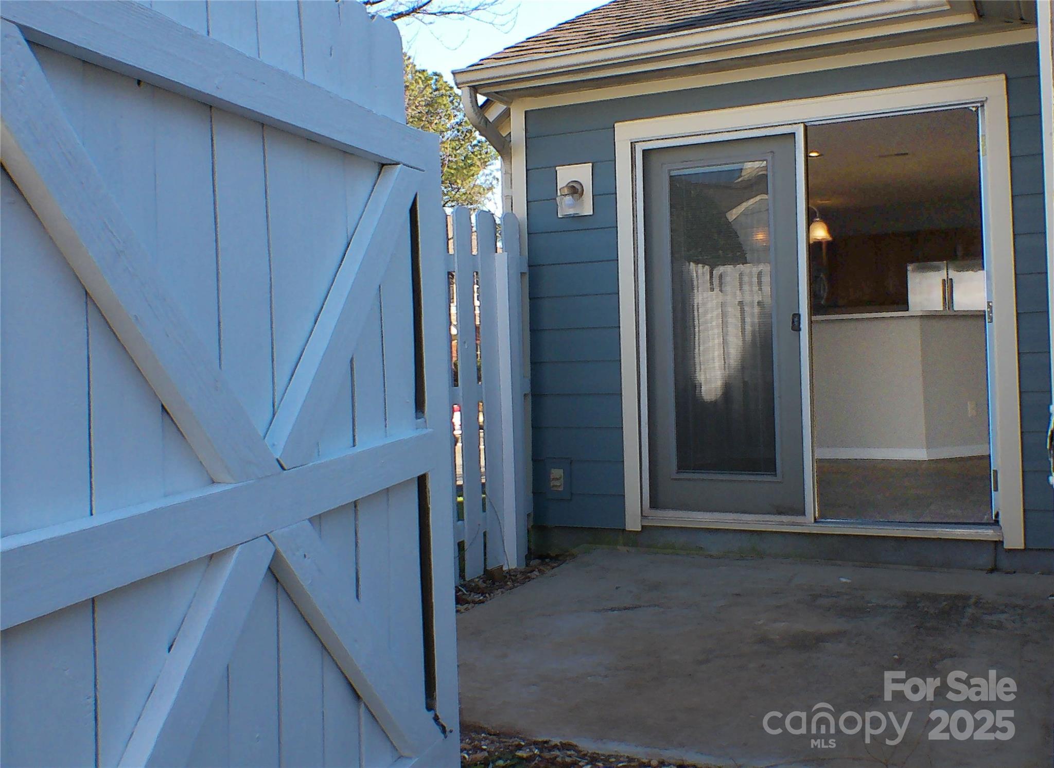 9112 Four Mile Crk Road Charlotte, NC 28277 - Photo 13 of 17