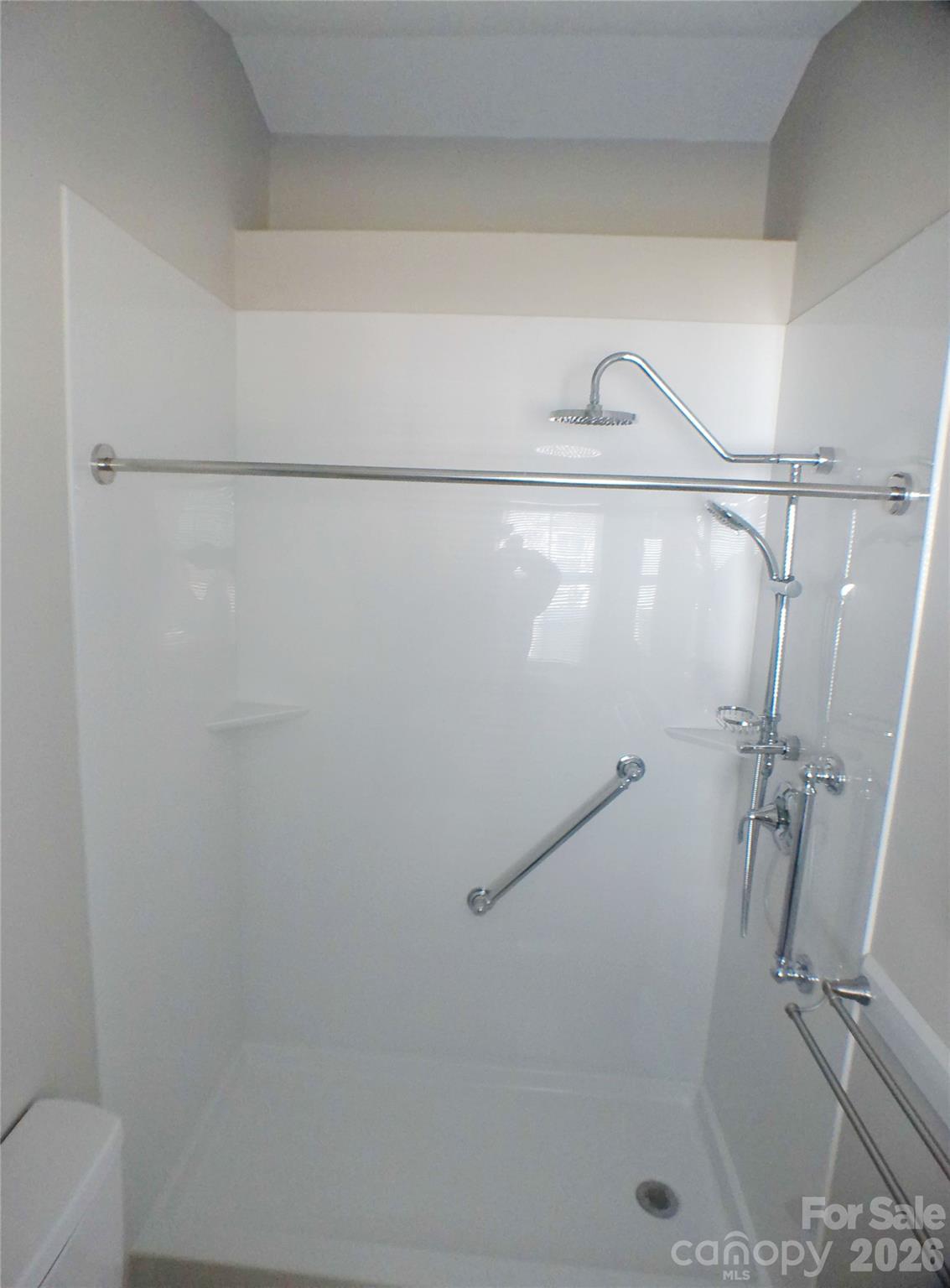9112 4 Mile Creek Road Charlotte, NC 28277 - Photo 16 of 22 a bathroom with a shower