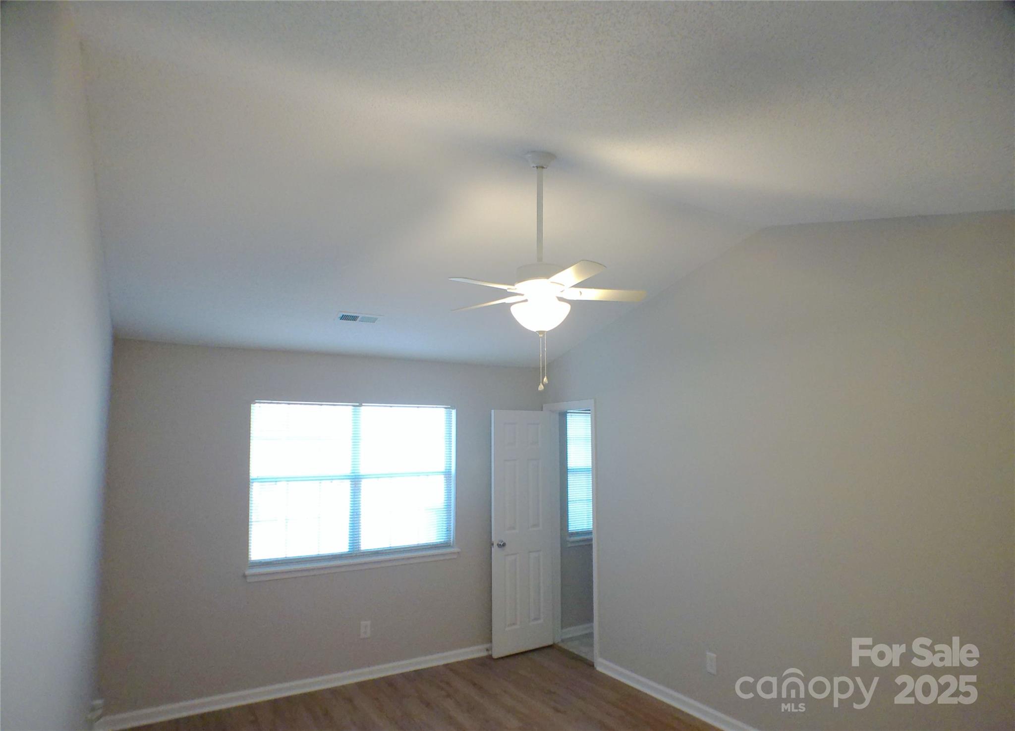 9112 Four Mile Crk Road Charlotte, NC 28277 - Photo 9 of 17