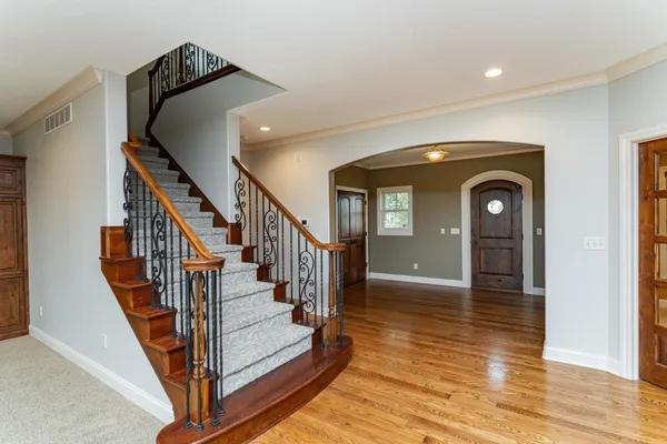 $739,900 | 114 Prairie Stone Court, Stewartville, MN 55976