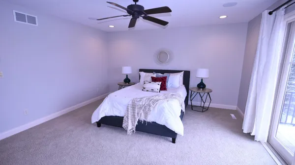 $769,900 | 114 Prairie Stone Court, Stewartville, MN 55976