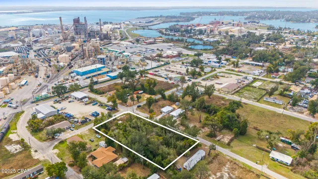 $195,000 | 3301 East 1st Court, Panama City, FL 32401