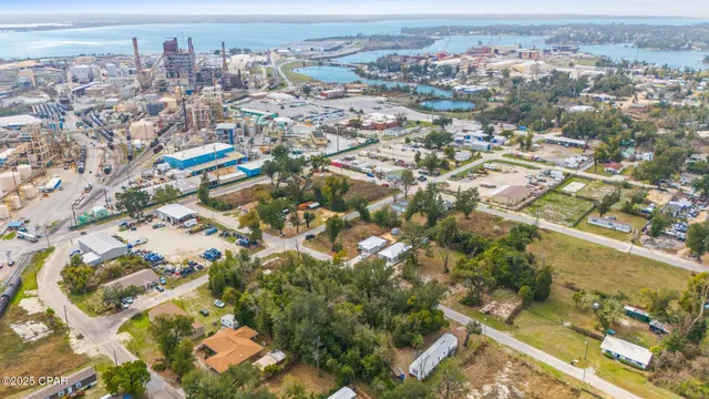 $195,000 | 3301 East 1st Court, Panama City, FL 32401