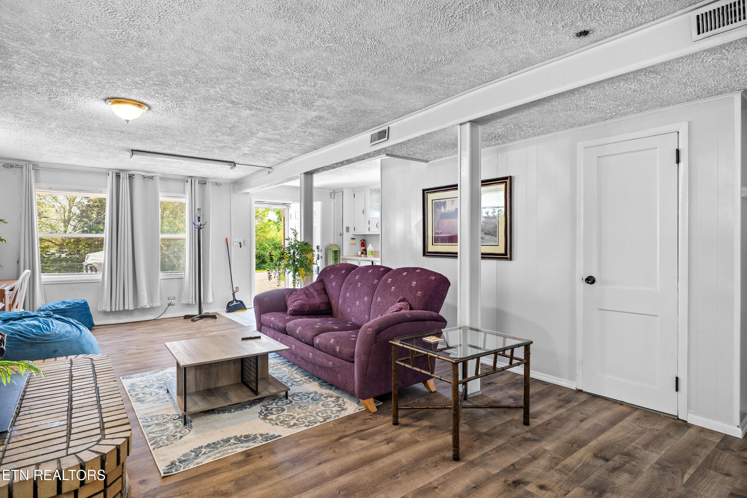 3808 Oakwood Lane Knoxville, TN 37921 - Photo 27 of 40 3808OakwoodLn-32