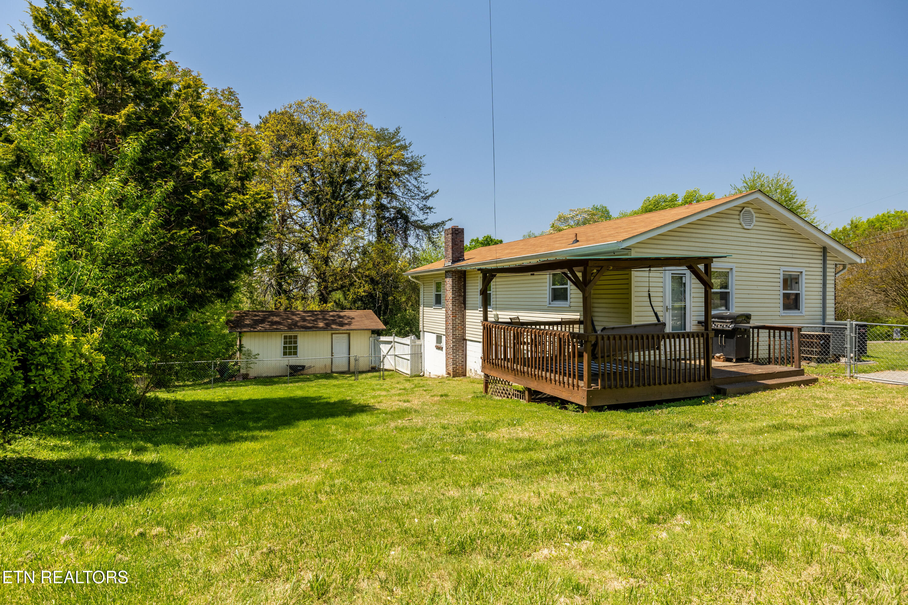 3808 Oakwood Lane Knoxville, TN 37921 - Photo 36 of 40 3808OakwoodLn-20