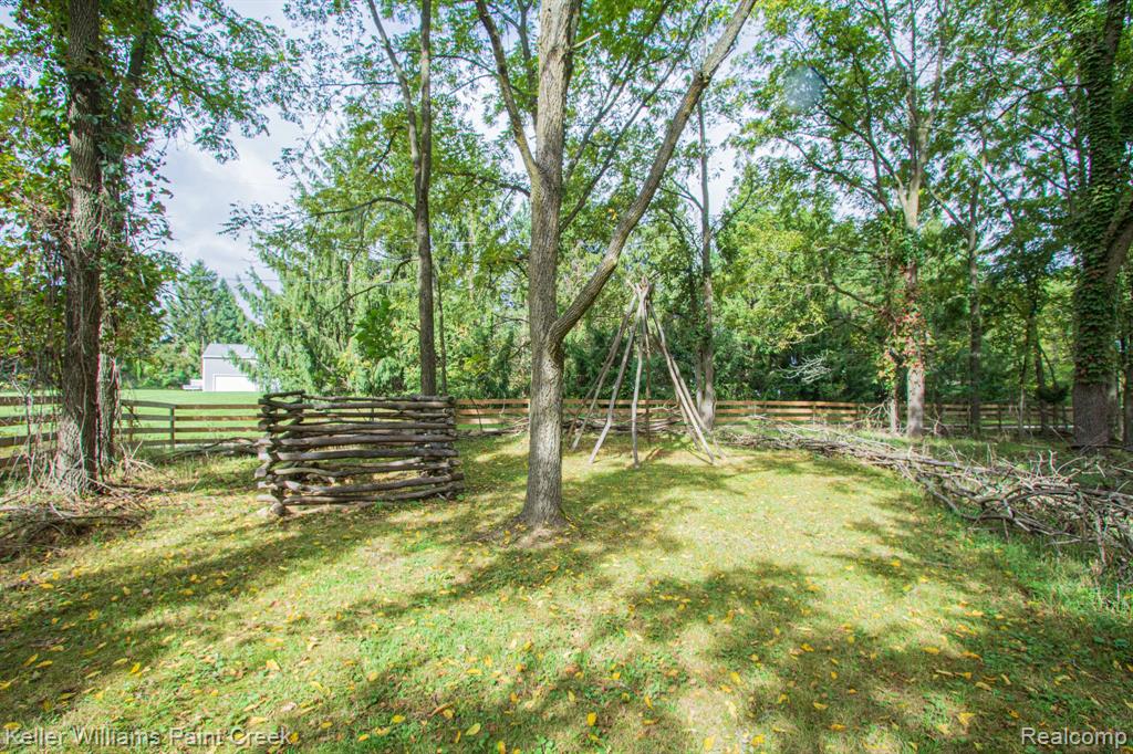 4071 Morgan Road Lake Orion, MI 48359 - Photo 32 of 32
