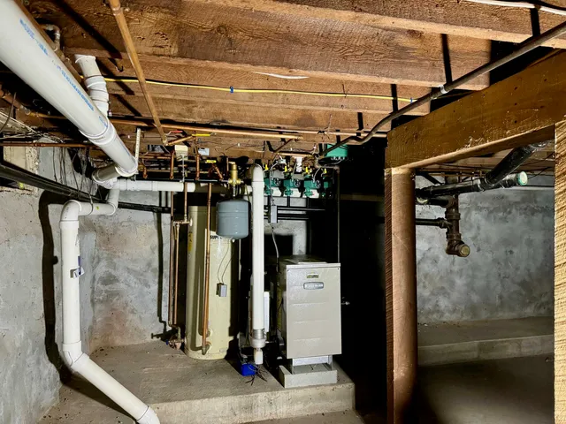 $439,900 | 102 Woodland Avenue, Gilford, NH 03249