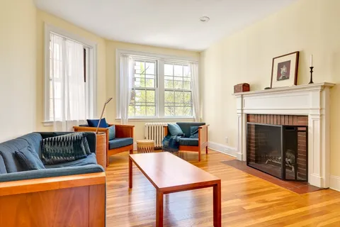 $899,000 | 41 Bowdoin Street, Unit 28, Cambridge, MA 02138