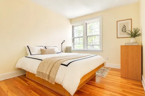 $899,000 | 41 Bowdoin Street, Unit 28, Cambridge, MA 02138