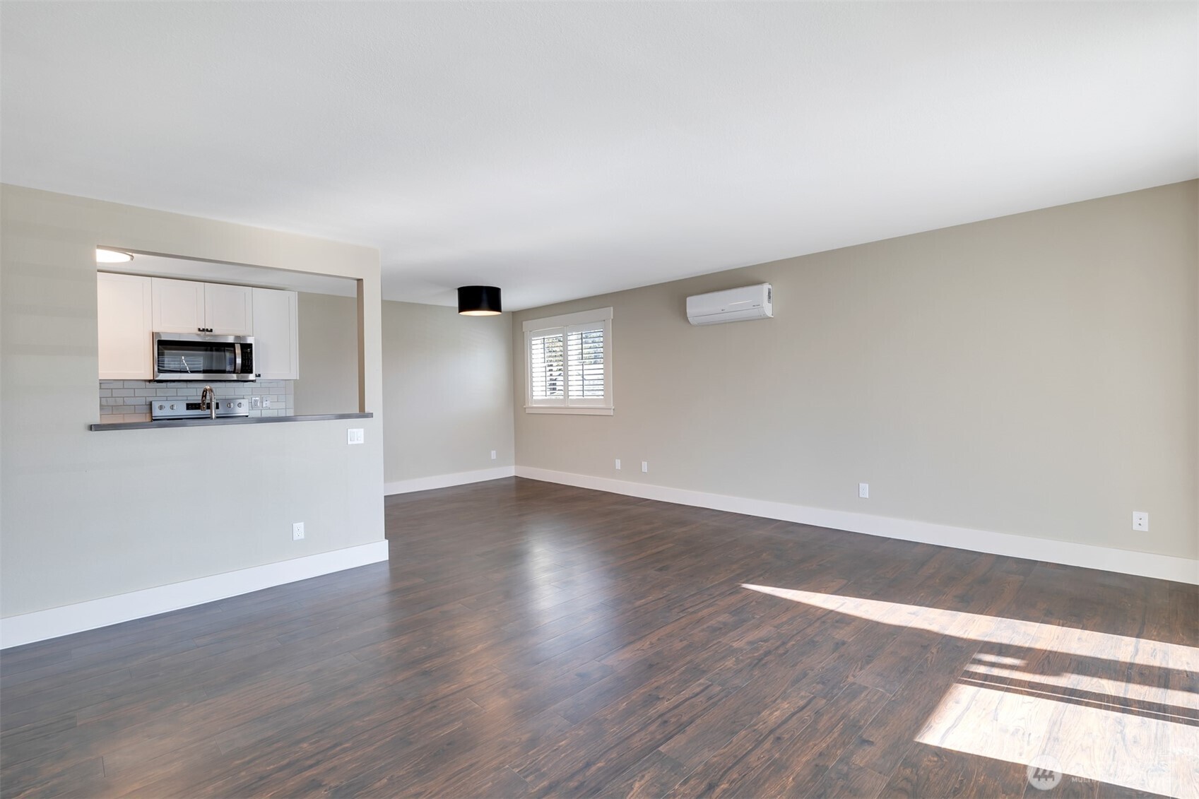 1016 Southwest 152nd Street, Unit B Burien, WA 98166 - Photo 16 of 25