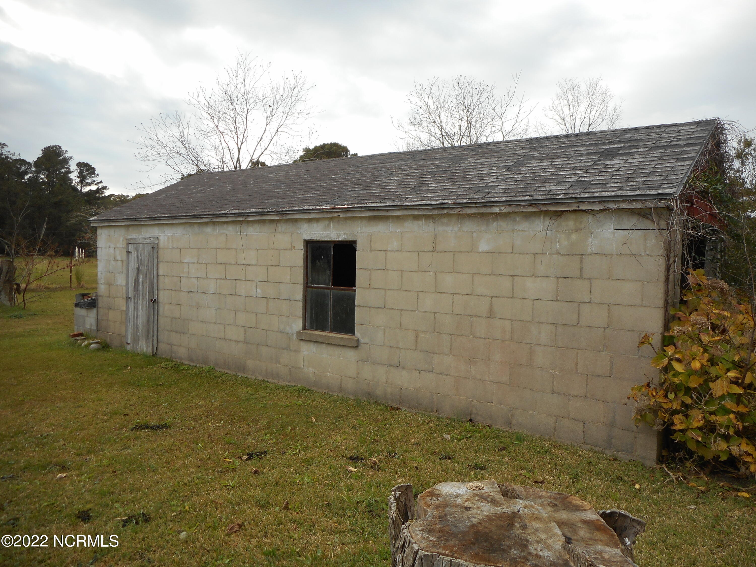 163 Otway Farm Road Beaufort, NC 28516 - Photo 15 of 38 DSCN1957