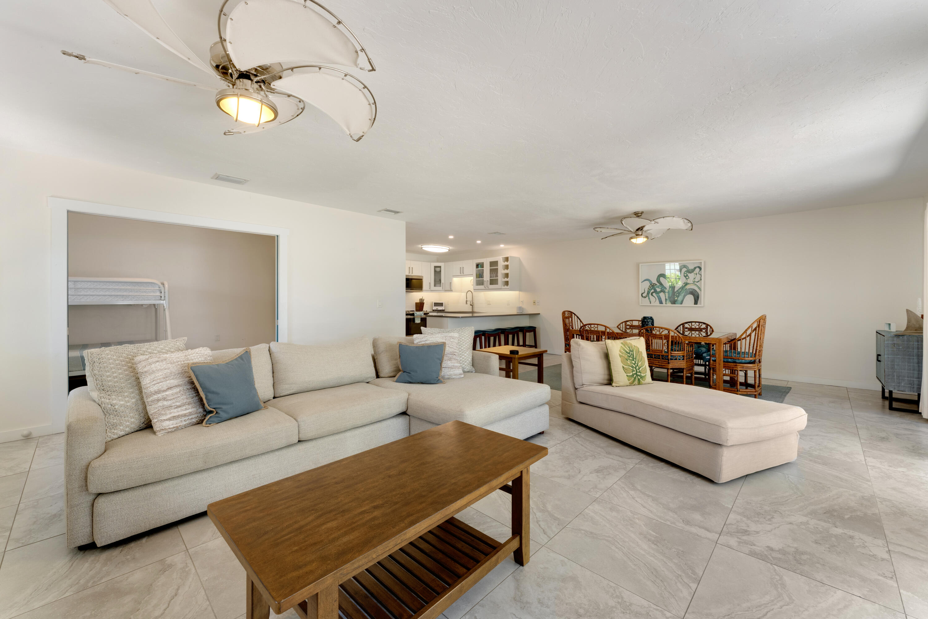 440 9th Street Key Colony Beach, FL 33051 - Photo 10 of 50 Living - Kitchen