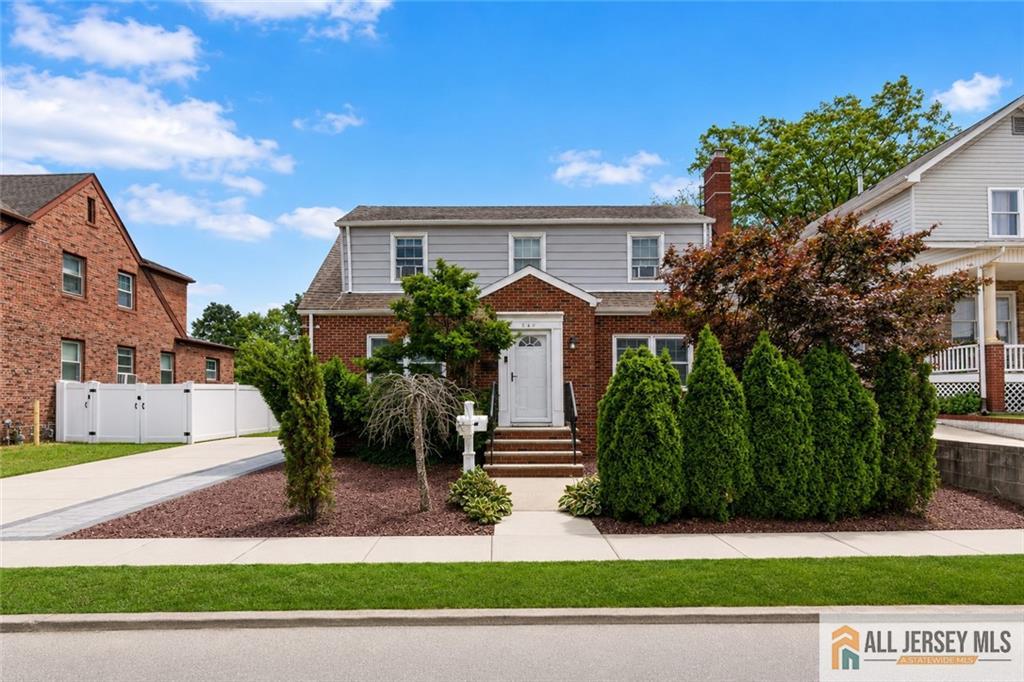640 Florida Grove Road Keasbey, NJ 08832 - Photo 1 of 40