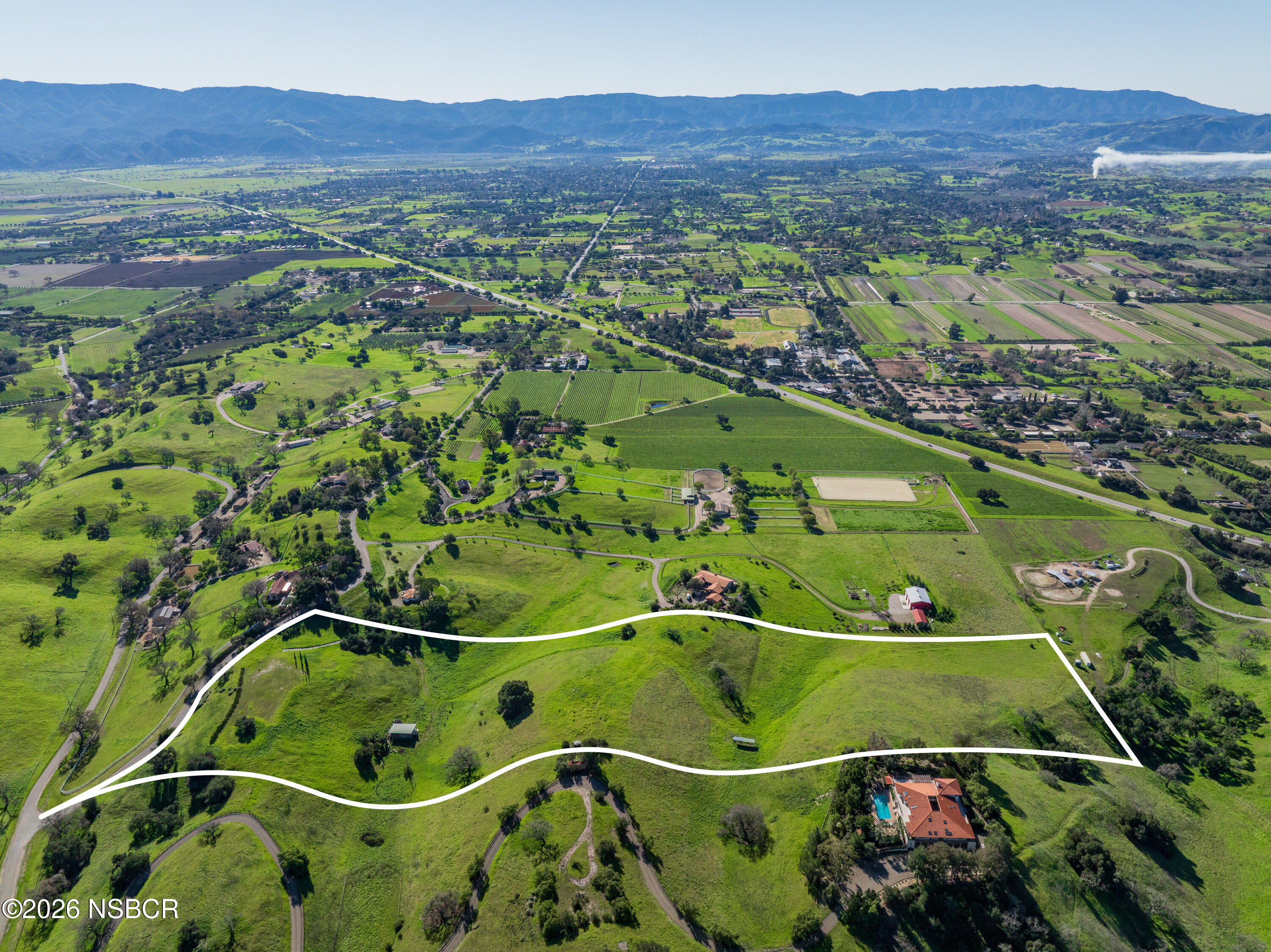 2865 North Refugio Road Santa Ynez, CA 93460 - Photo 11 of 37 a view of a tennis court