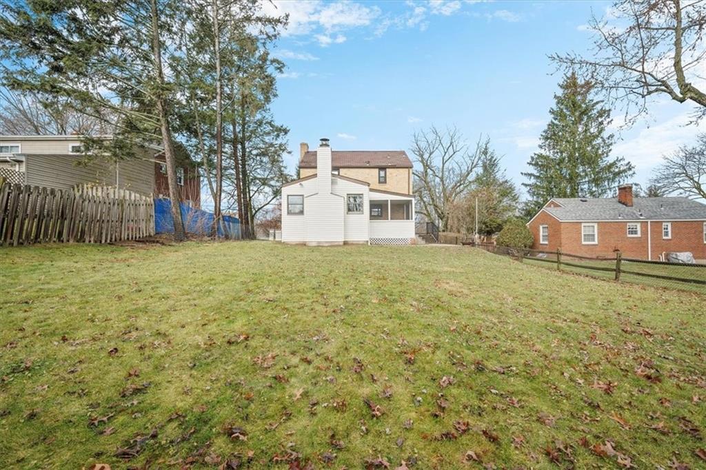 8194 Peebles Road Pittsburgh, PA 15237 - Photo 30 of 33