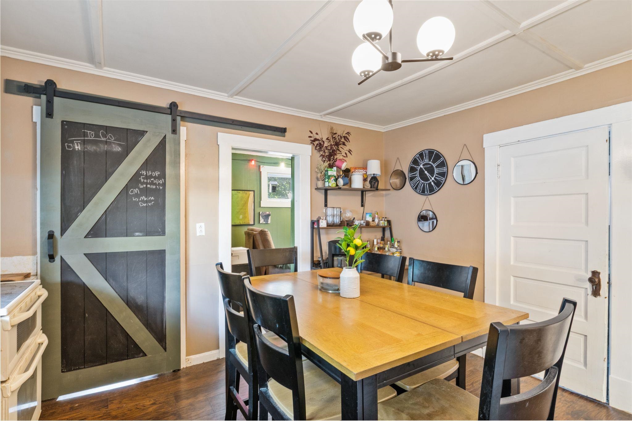 53 Chestnut Street Rochester, NH 03867 - Photo 7 of 33