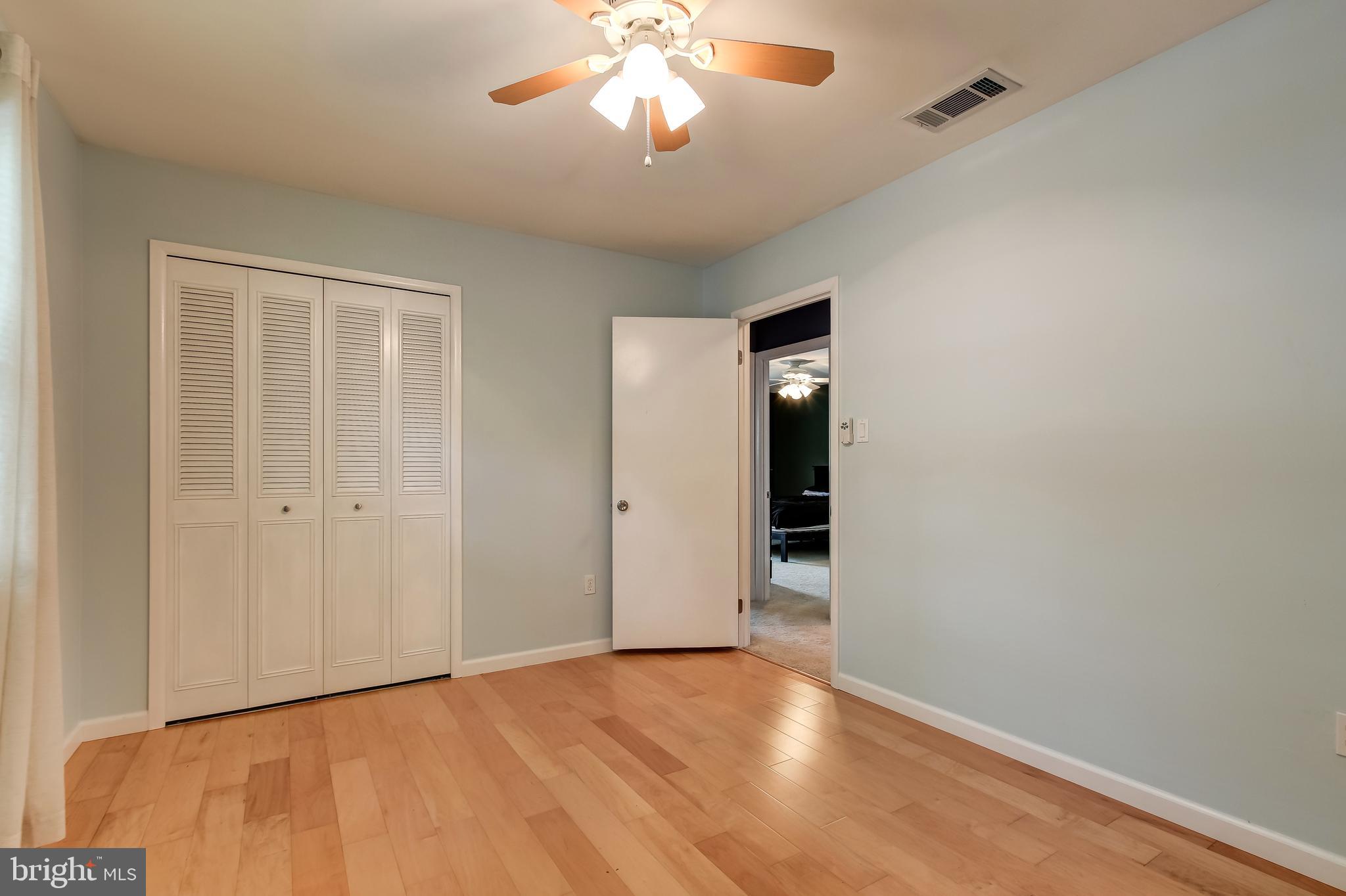 5402 Dunsmore Road Alexandria, VA 22315 - Photo 23 of 34 Gallery Image 23