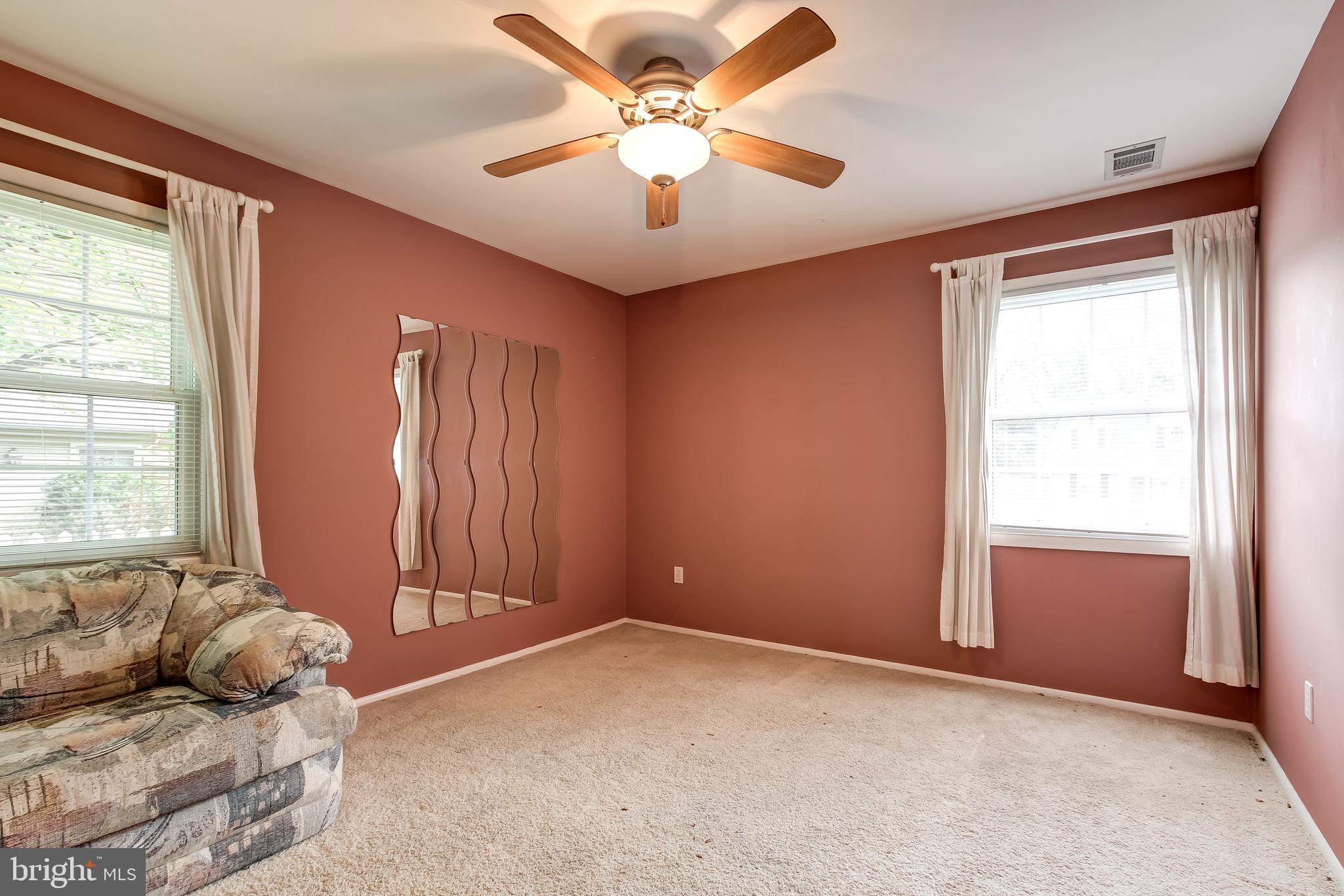 5402 Dunsmore Road Alexandria, VA 22315 - Photo 24 of 34 Gallery Image 24