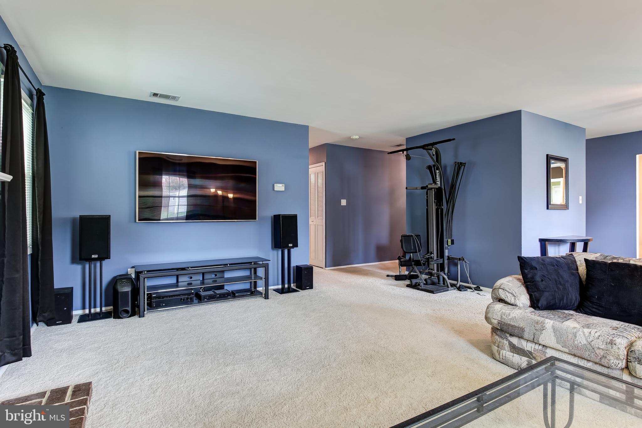5402 Dunsmore Road Alexandria, VA 22315 - Photo 8 of 34 Gallery Image 8