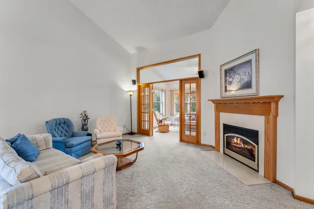 $439,000 | 14915 57th Street North, Oak Park Heights, MN 55082