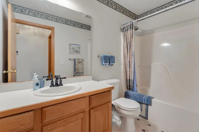 $439,000 | 14915 57th Street North, Oak Park Heights, MN 55082