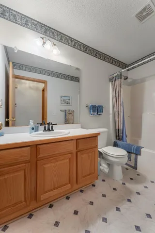 $439,000 | 14915 57th Street North, Oak Park Heights, MN 55082