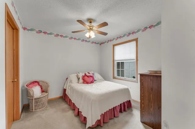 $439,000 | 14915 57th Street North, Oak Park Heights, MN 55082