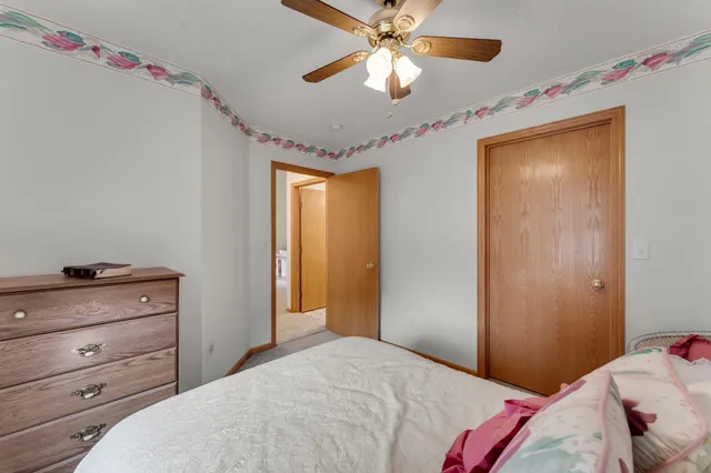 $439,000 | 14915 57th Street North, Oak Park Heights, MN 55082