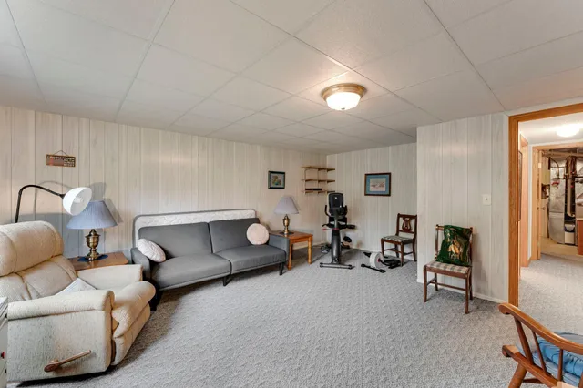 $439,000 | 14915 57th Street North, Oak Park Heights, MN 55082