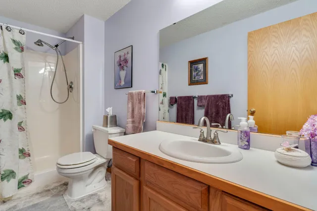 $439,000 | 14915 57th Street North, Oak Park Heights, MN 55082