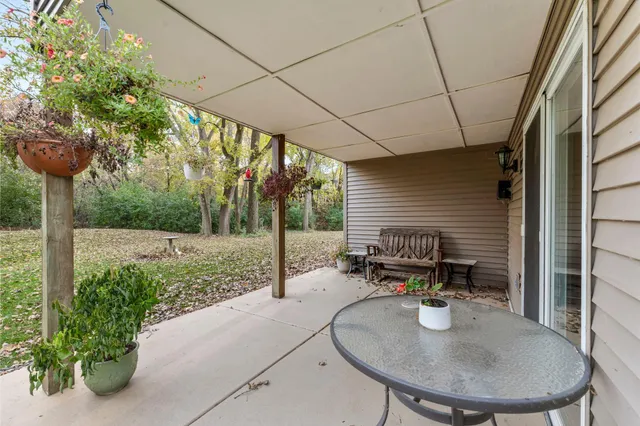 $439,000 | 14915 57th Street North, Oak Park Heights, MN 55082