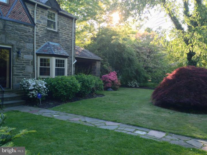 3912 Netherfield Road Philadelphia, PA 19129 - Photo 2 of 25 Exterior Front