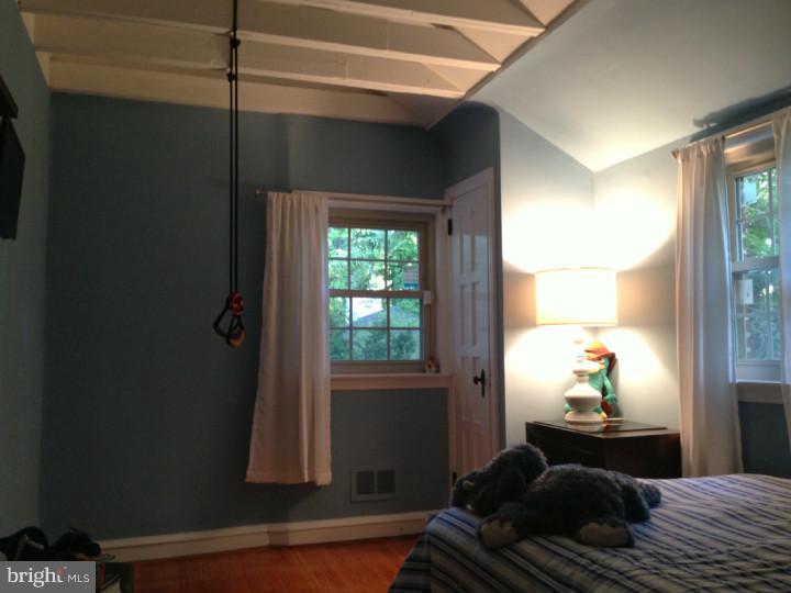 3912 Netherfield Road Philadelphia, PA 19129 - Photo 21 of 25 Bedroom 3