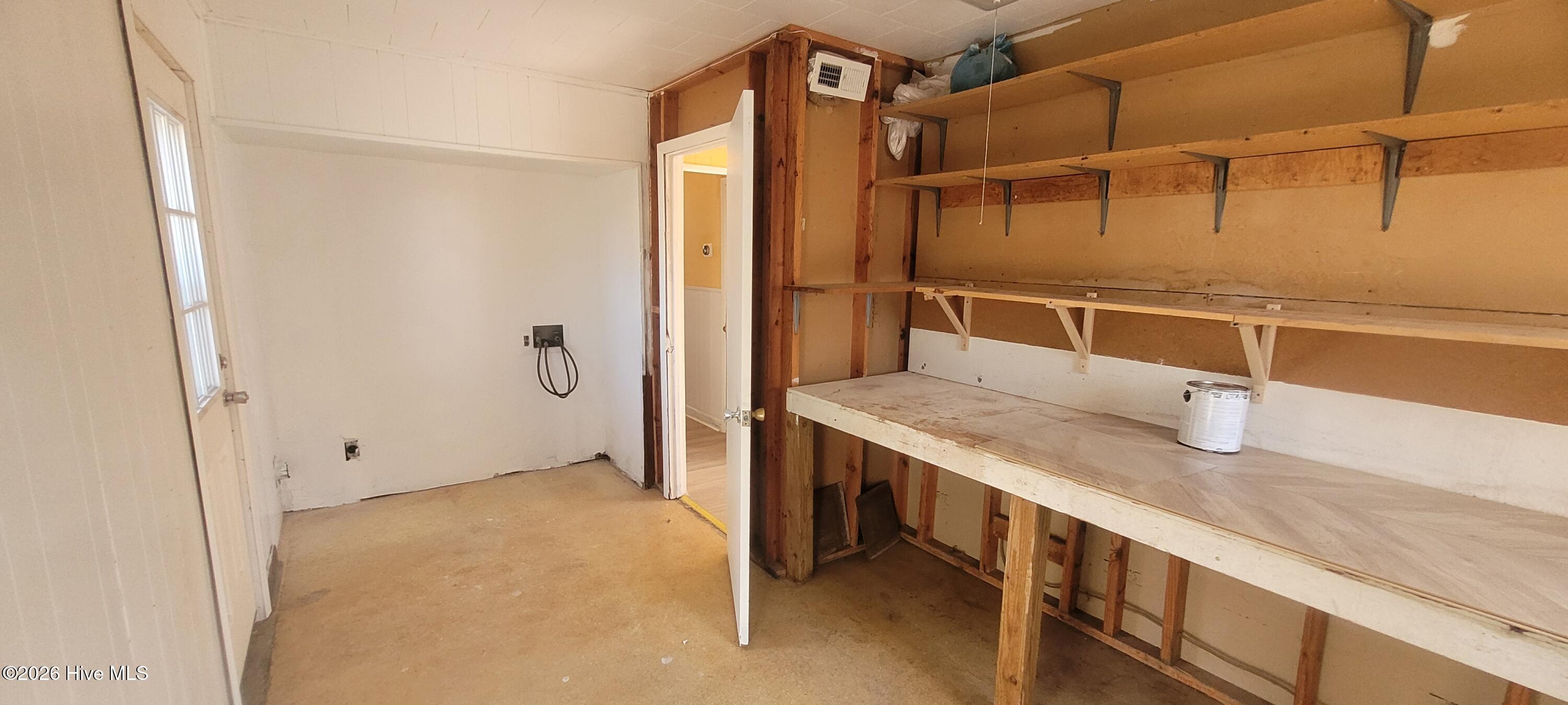 1718 Providence Road Elizabeth City, NC 27909 - Photo 12 of 13 Laundry & Utility Rm