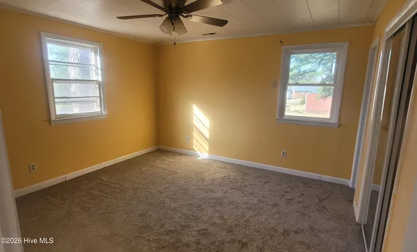 $1,795 | 1718 Providence Road, Elizabeth City, NC 27909