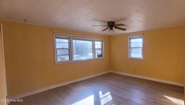 $1,795 | 1718 Providence Road, Elizabeth City, NC 27909