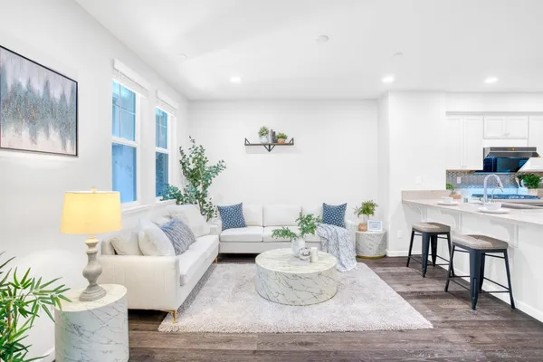 $880,000 | 1013 Onofrio Lane, Unit 2, San Jose, CA 95133