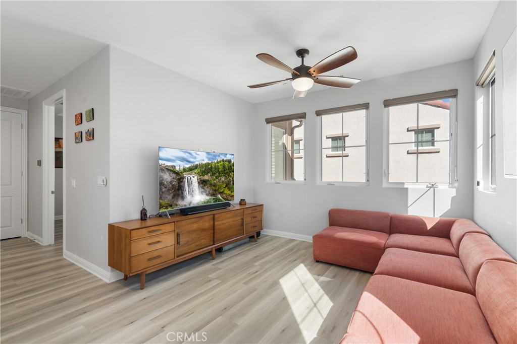 20809 Acorn Circle Porter Ranch, CA 91326 - Photo 17 of 57 a living room with furniture and a window