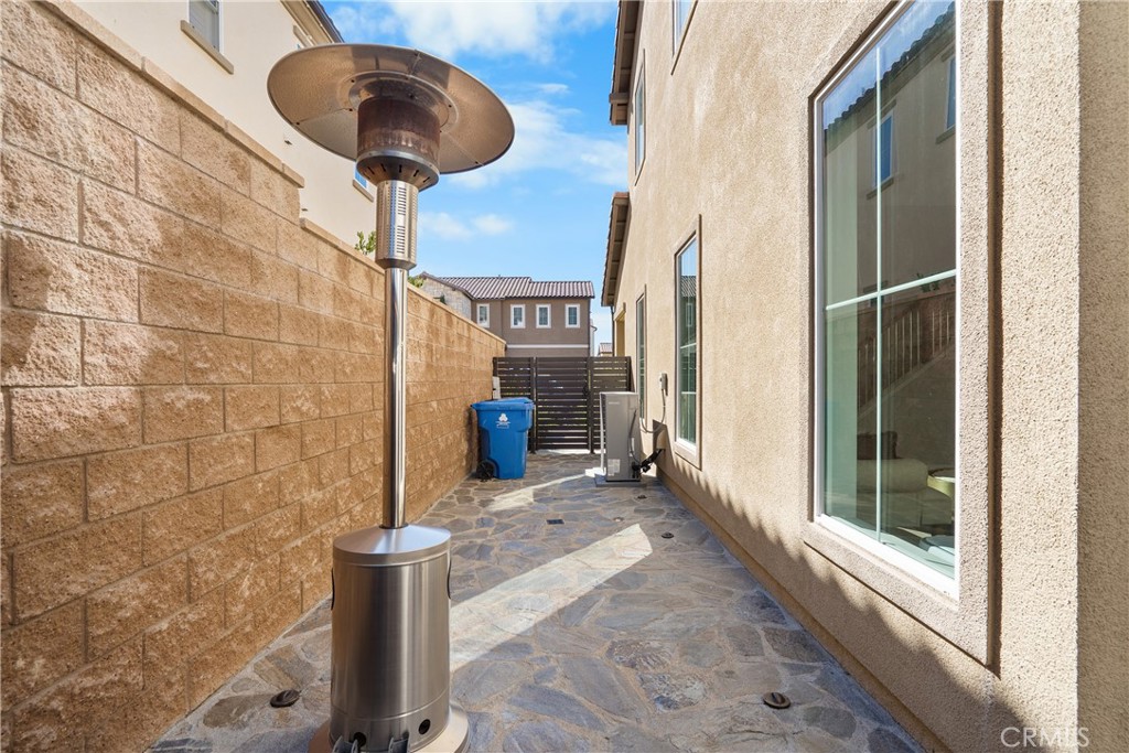 20809 Acorn Circle Porter Ranch, CA 91326 - Photo 38 of 57