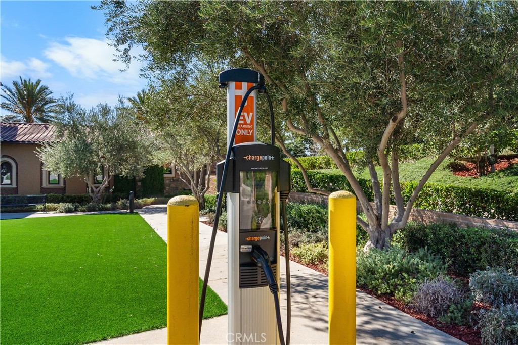 20809 Acorn Circle Porter Ranch, CA 91326 - Photo 57 of 57 a front view of a house with garden