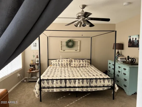 $2,300 | 39922 North Bell Meadow Trail, Anthem, AZ 85086