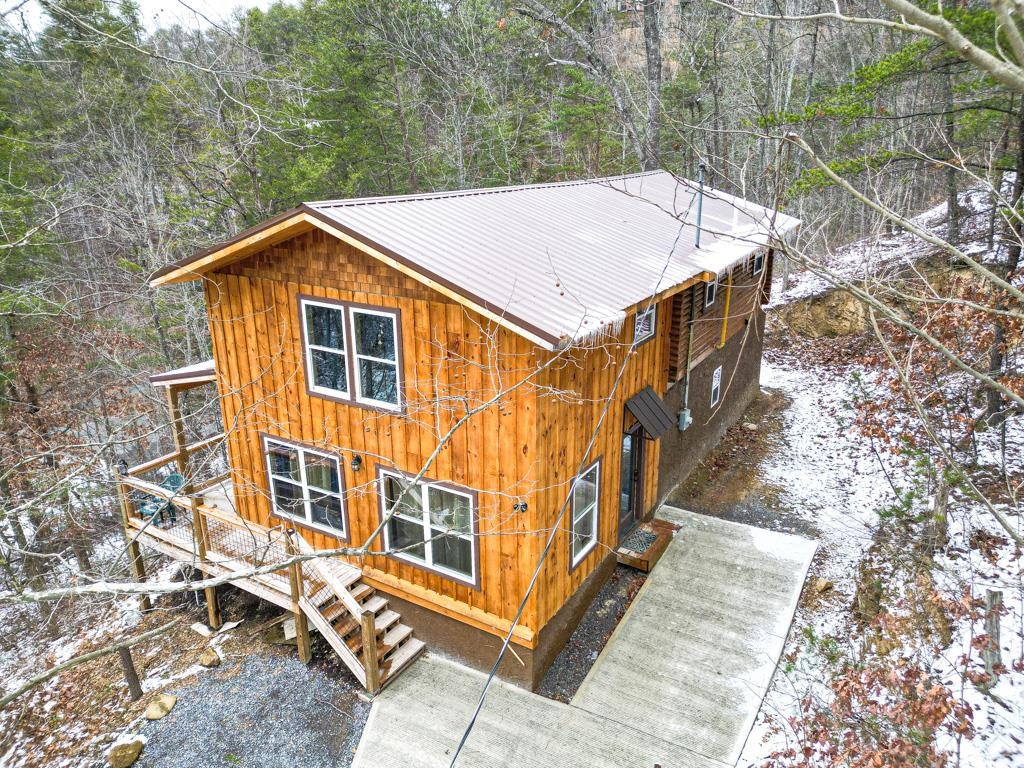 908 Bryan View Road Sevierville, TN 37862 - Photo 3 of 37 Gallery Image 3