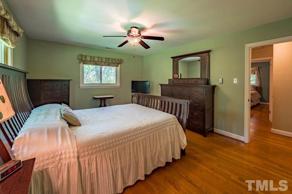 3019 Hope Valley Road Durham, NC 27707 - Photo 14 of 30 Gallery Image 14