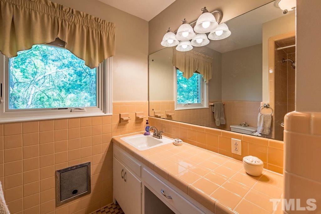 3019 Hope Valley Road Durham, NC 27707 - Photo 15 of 30 Gallery Image 15