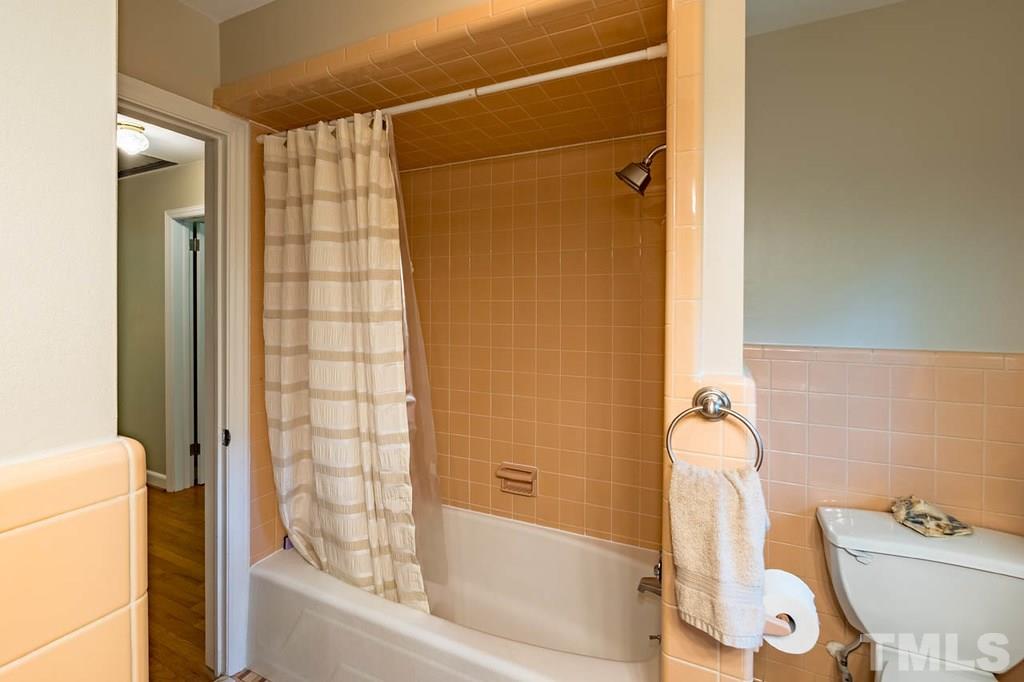 3019 Hope Valley Road Durham, NC 27707 - Photo 16 of 30 Gallery Image 16