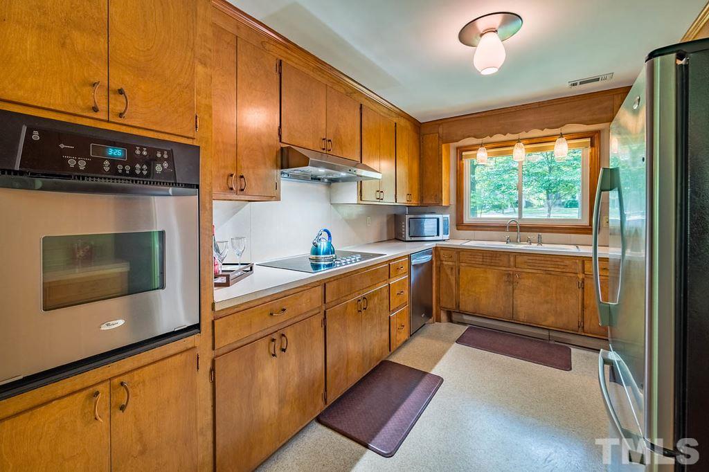 3019 Hope Valley Road Durham, NC 27707 - Photo 6 of 30 Gallery Image 6