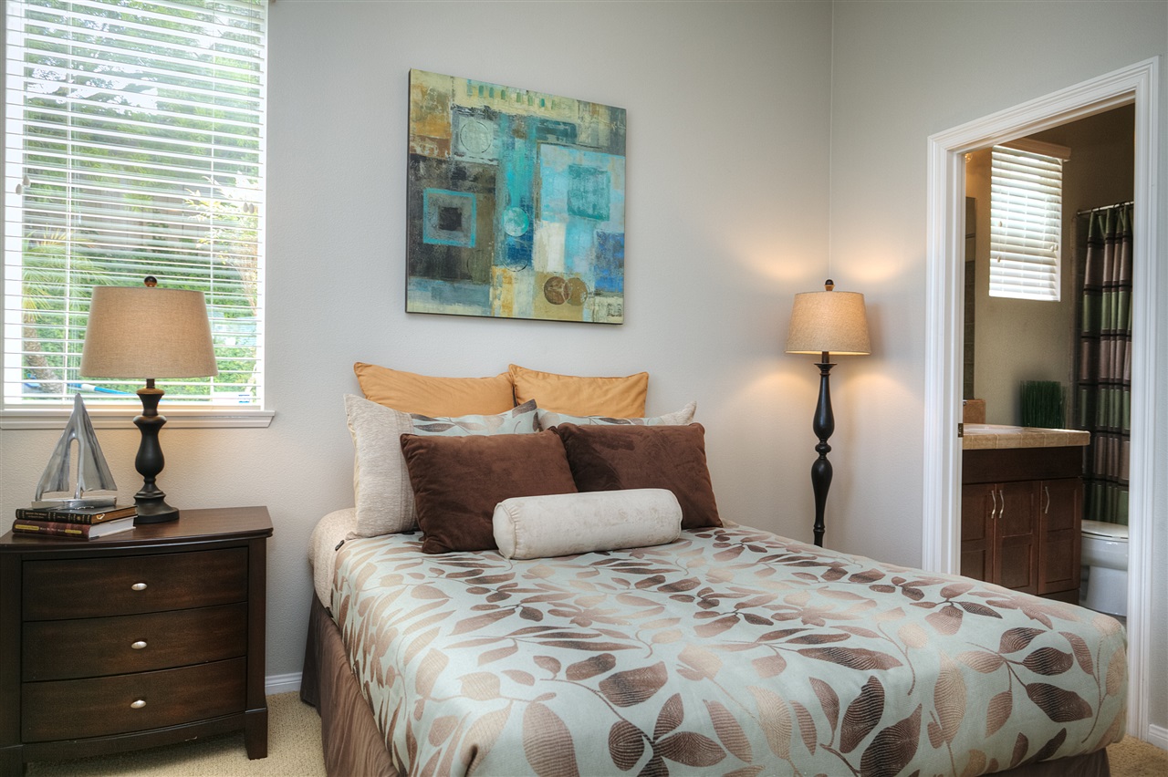 2874 Rancho Cortes Carlsbad, CA 92009 - Photo 12 of 25