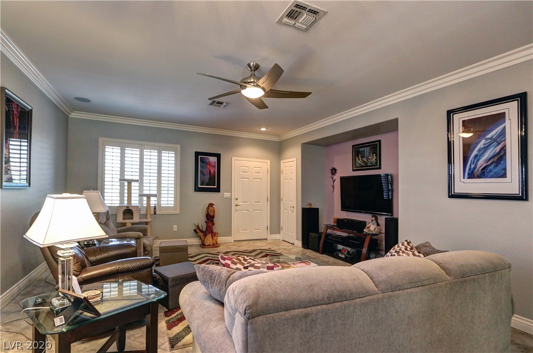 3041 Fort Stanwix Road Henderson, NV 89052 - Photo 4 of 25 Gallery Image 4